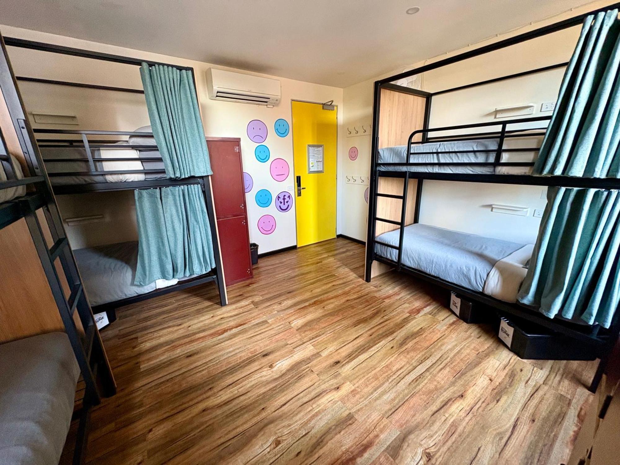 Bed 6-Bed Mixed Dormitory Room Ages 18 35 only